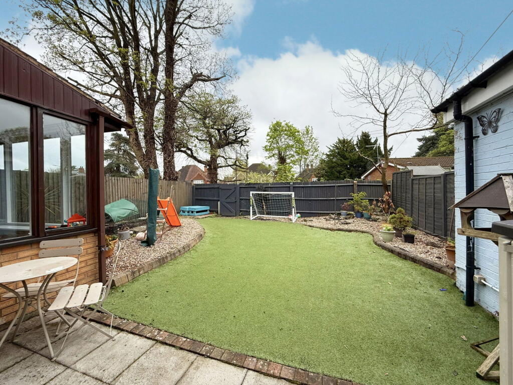 Additional image 22 of Wakelin Road, Shirley