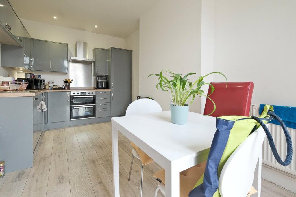 Additional image 6 of Bank Buildings, Barnoldswick, Lancashire, BB18