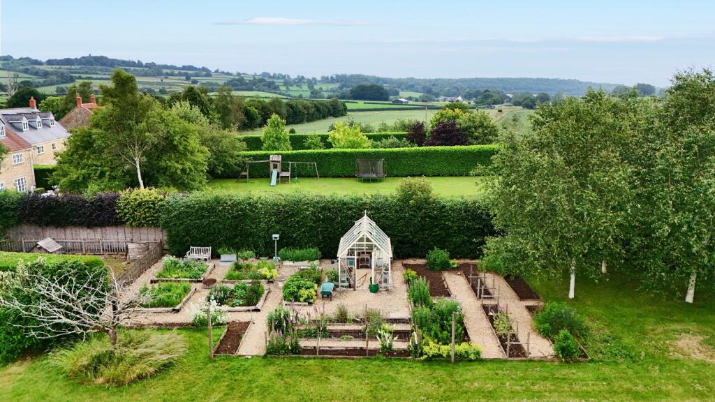 Additional image 30 of West Cranmore