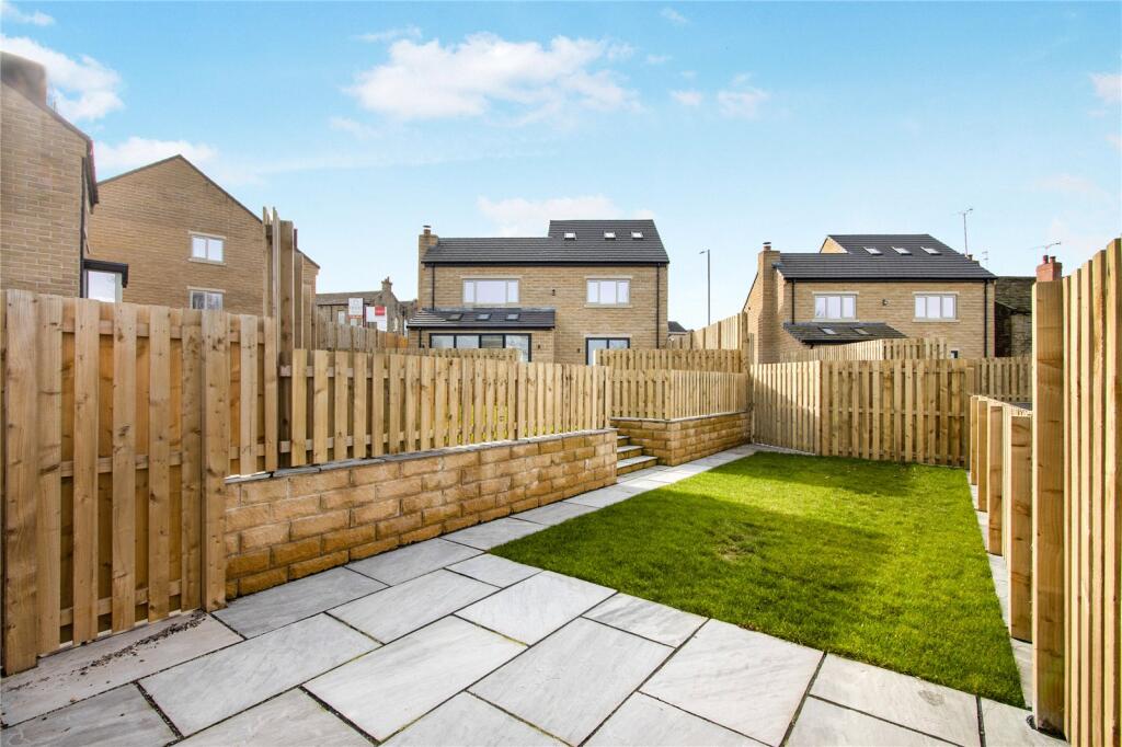 Additional image 23 of Hillside View, Drighlington, Bradford, BD11