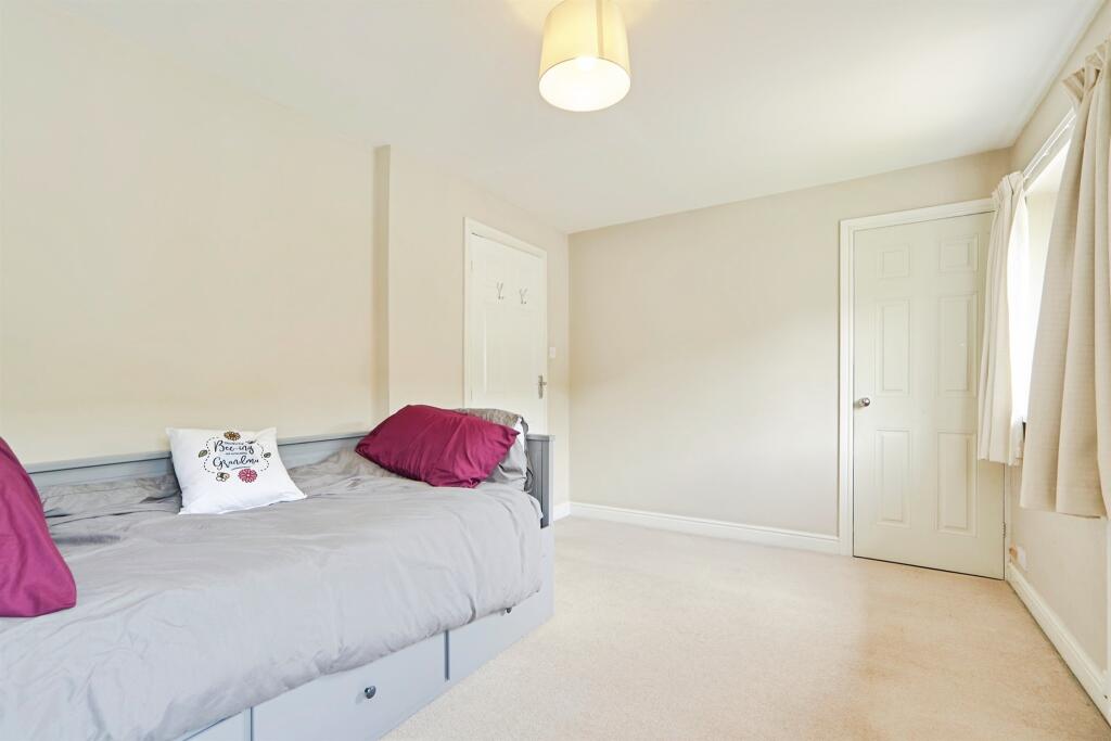 Additional image 9 of Cliffe Avenue, Baildon, Shipley