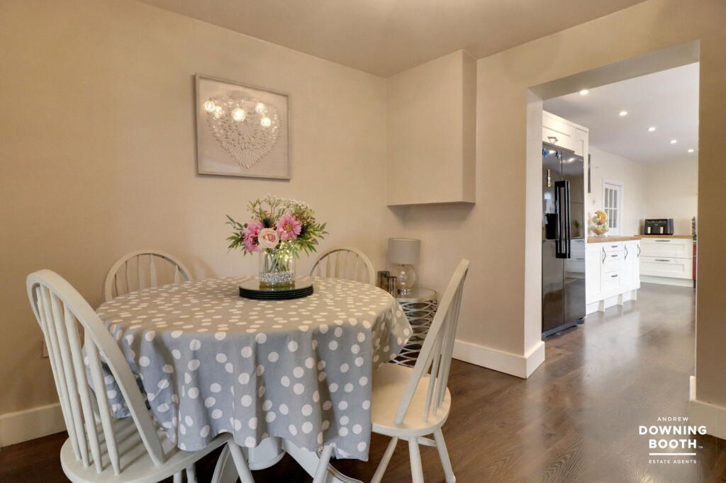 Additional image 14 of The Square, Elford - Five Double Bedroom Detached Cottage