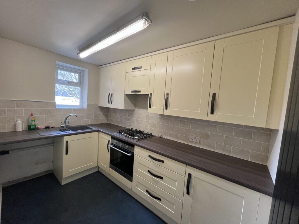 Additional image 4 of 6 Esholt lane,Baildon,Shipley,BD17 7RN