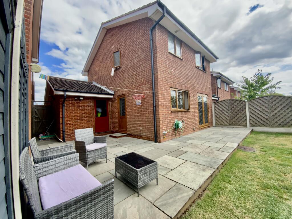 Additional image 4 of Hartlebury Close, Redditch, B98