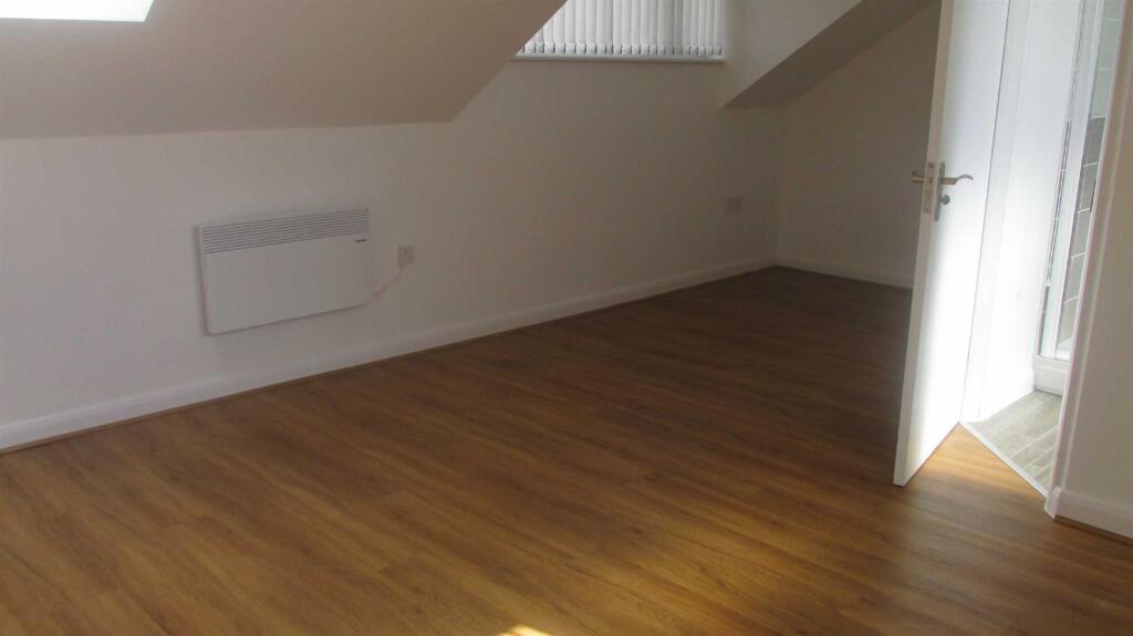 Additional image 4 of 456 - 458 Chester Road North, Sutton Coldfiled