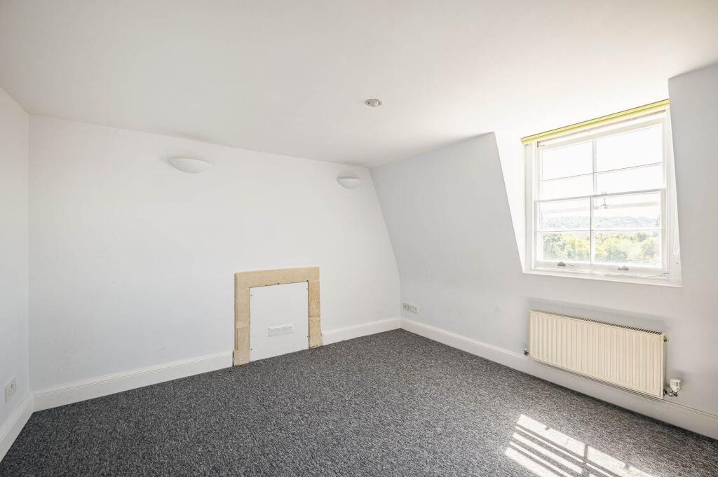 Additional image 2 of Walcot Parade