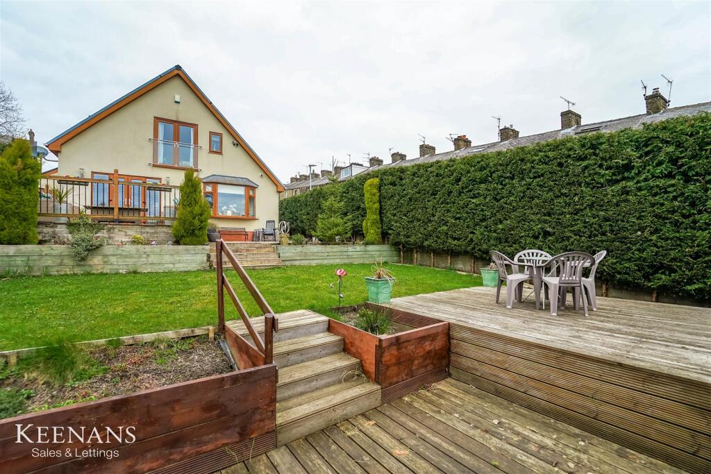 Additional image 54 of Claremont Street, Colne