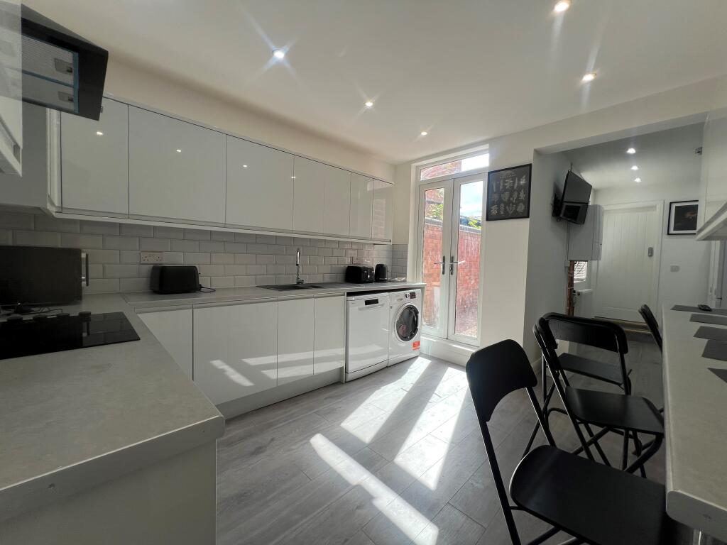 Additional image 10 of Lightwoods Road, Smethwick