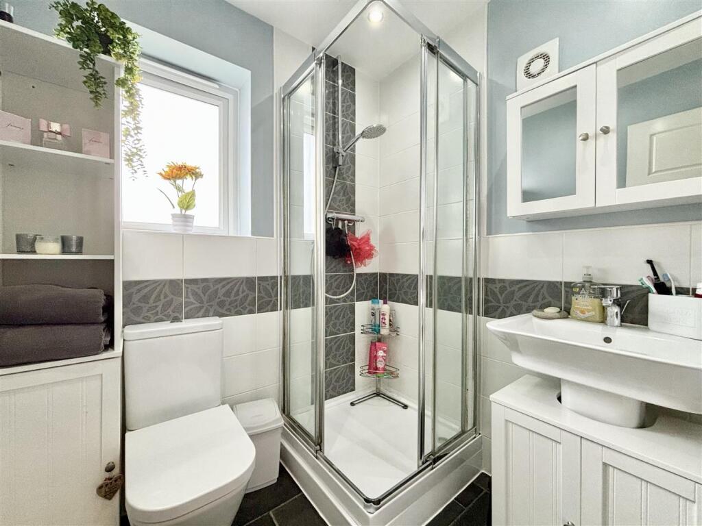 Additional image 14 of Hazel Fold, Queensbury, Bradford