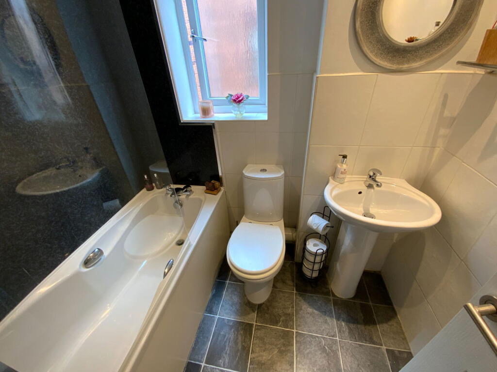 Additional image 6 of HALESOWEN, Hammersley Close