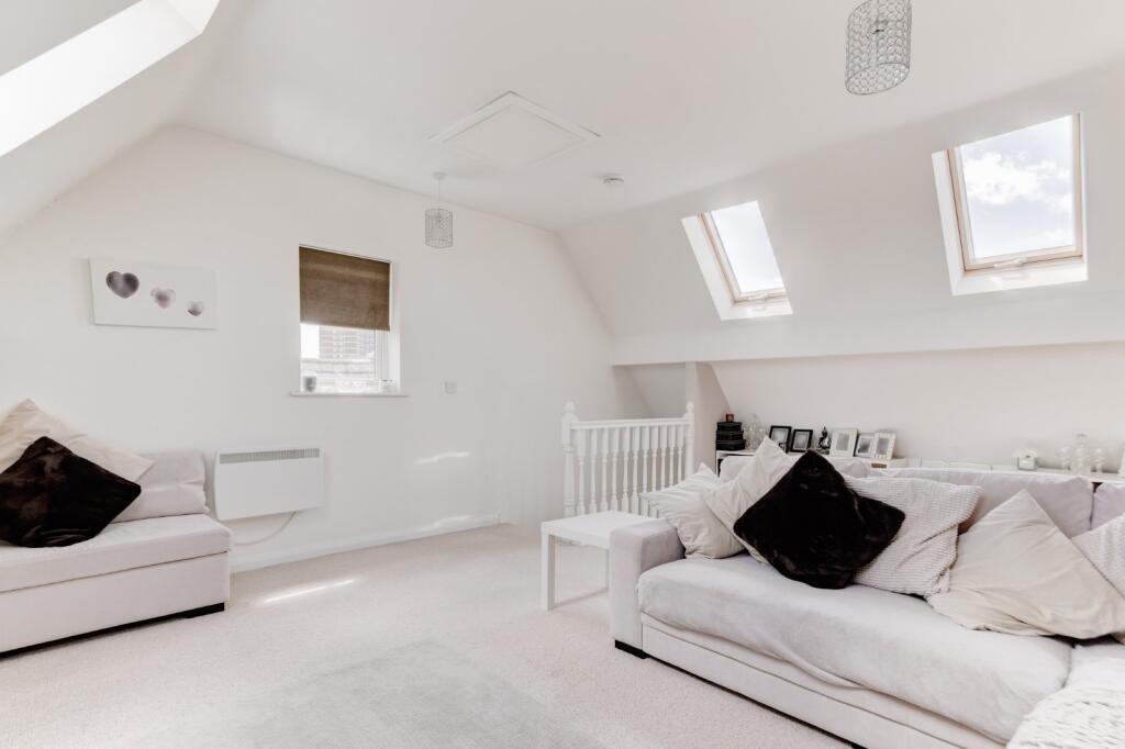 Additional image 9 of Mossvale Close, Cradley Heath, West Midlands, B64