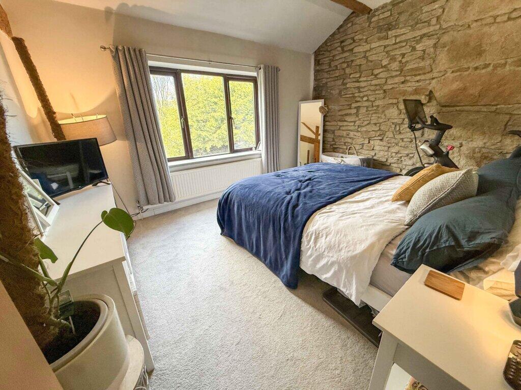 Additional image 32 of Barnside, St Georges Terrace, Cowpe Road, Rossendale