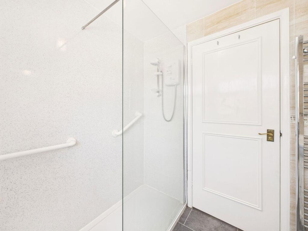 Additional image 15 of Southmead Drive, Lickey End, B60