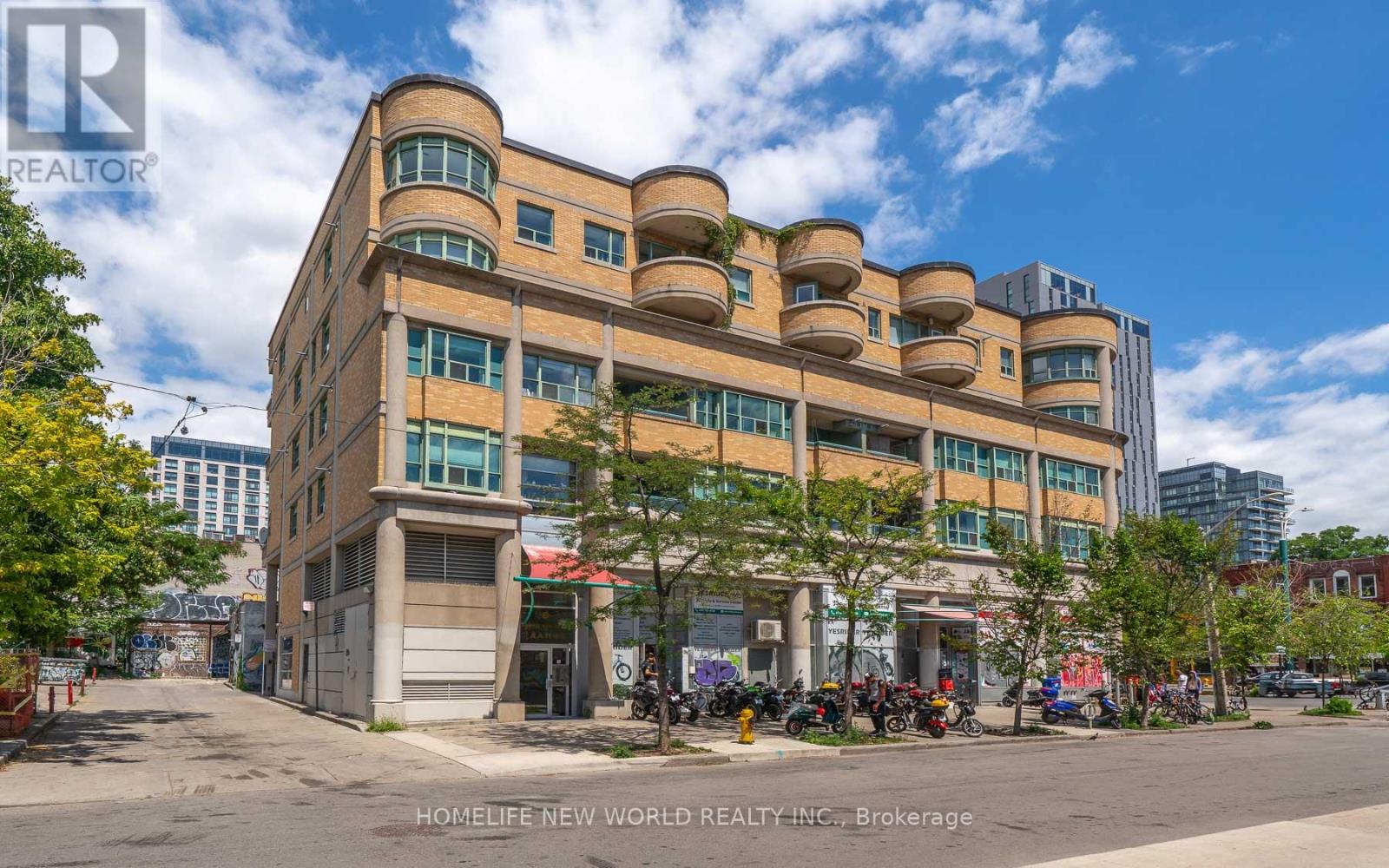201 - 8 OXFORD STREET|Toronto (Kensington-Chinatown), Ontario M5T1N9