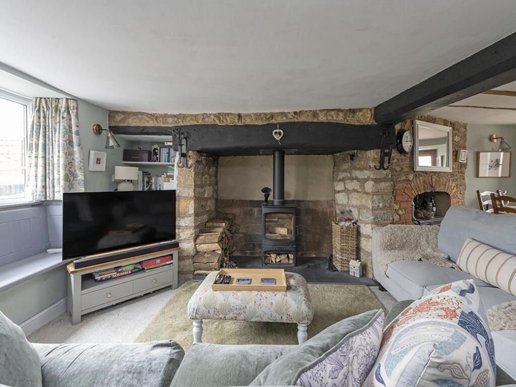 Additional image 4 of Poppy Cottage 5 The Green Stoford