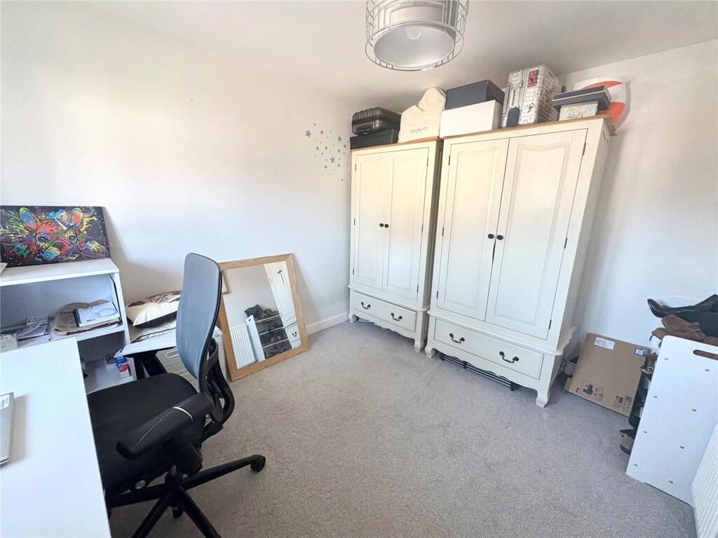 Additional image 13 of Rectory Gardens, Alvechurch, Birmingham, Worcestershire, B48