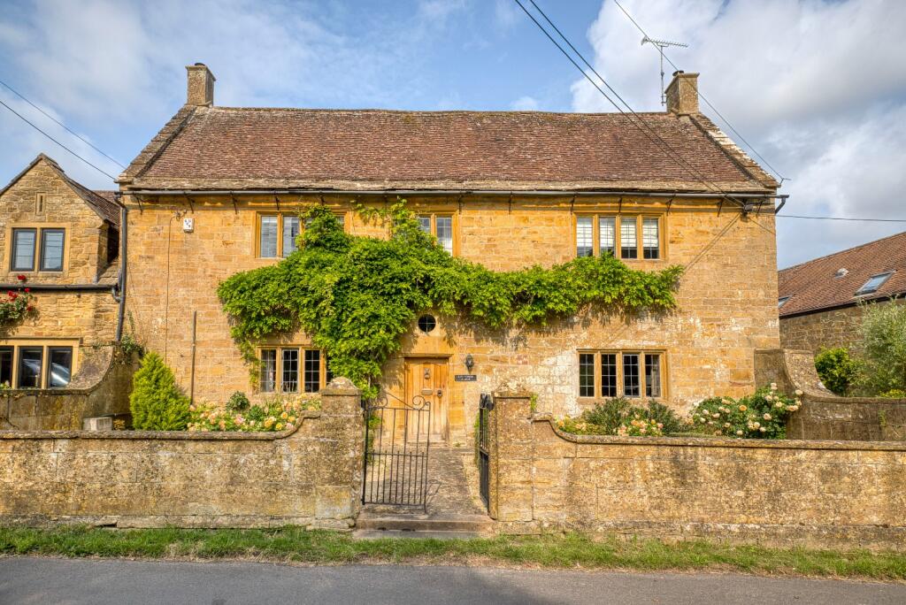 Additional image 43 of 30 Vicarage Street, Tintinhull, Yeovil, Somerset, BA22