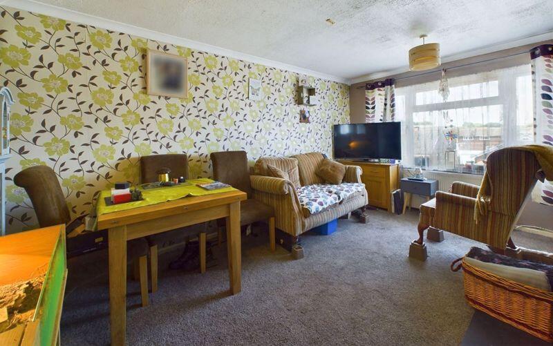 Additional image 4 of 17 Alder Grove, Forest Hill, Yeovil