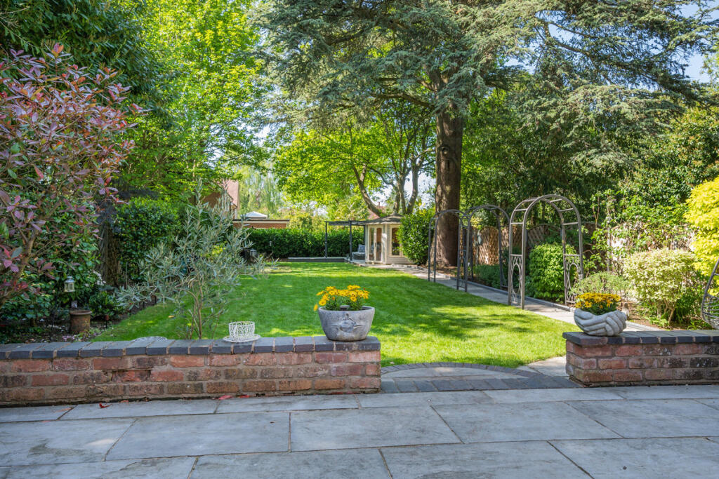 Additional image 33 of St. Bernards Road, Solihull, B92 7AU