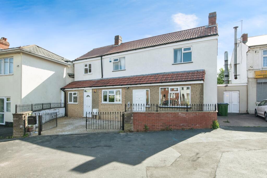 Additional image 27 of Queens Road, Smethwick