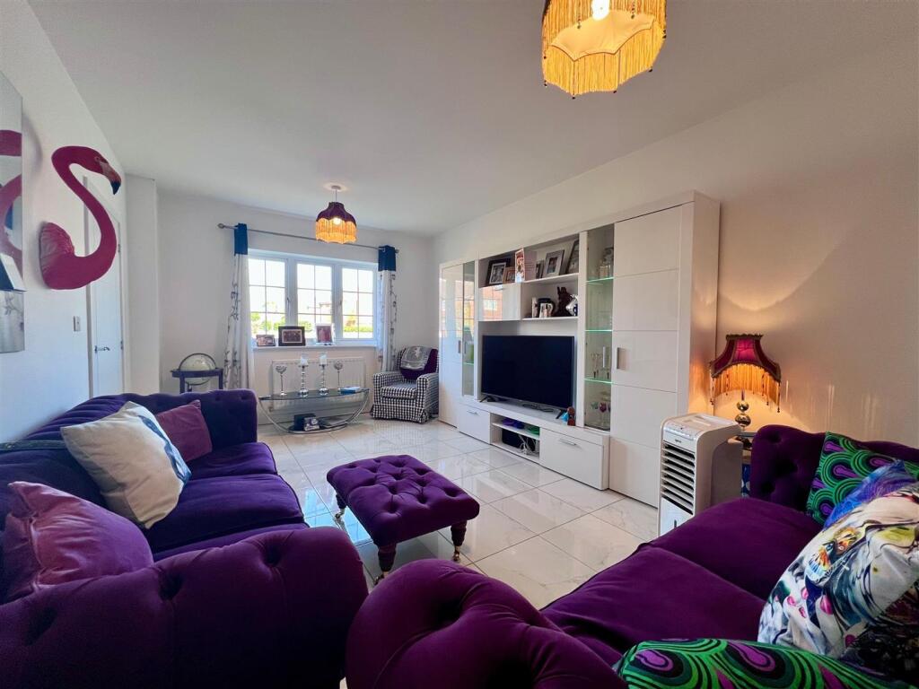 Additional image 6 of Damson Way, Bidford-On-Avon, Alcester