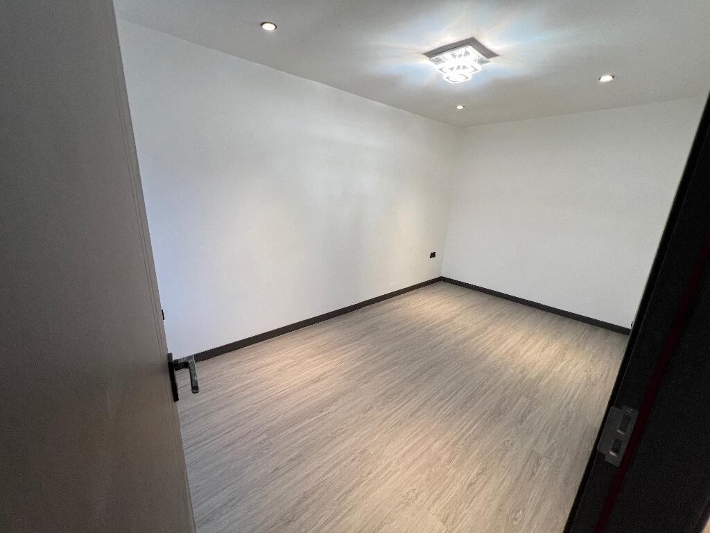 Additional image 8 of Deen Cresent, Birmingham, B8