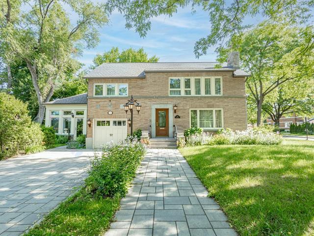 Primary image of 349 Ch. Markham|Mont-Royal, Quebec H3P3A3