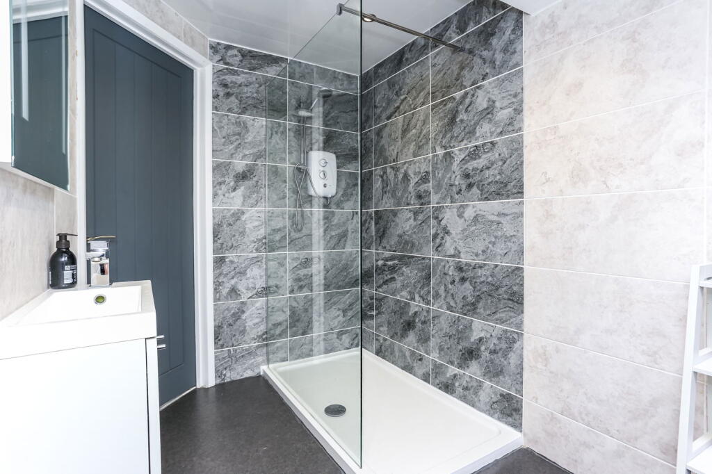 Additional image 31 of Holme Bank, Rawtenstall, Rossendale, BB4 6