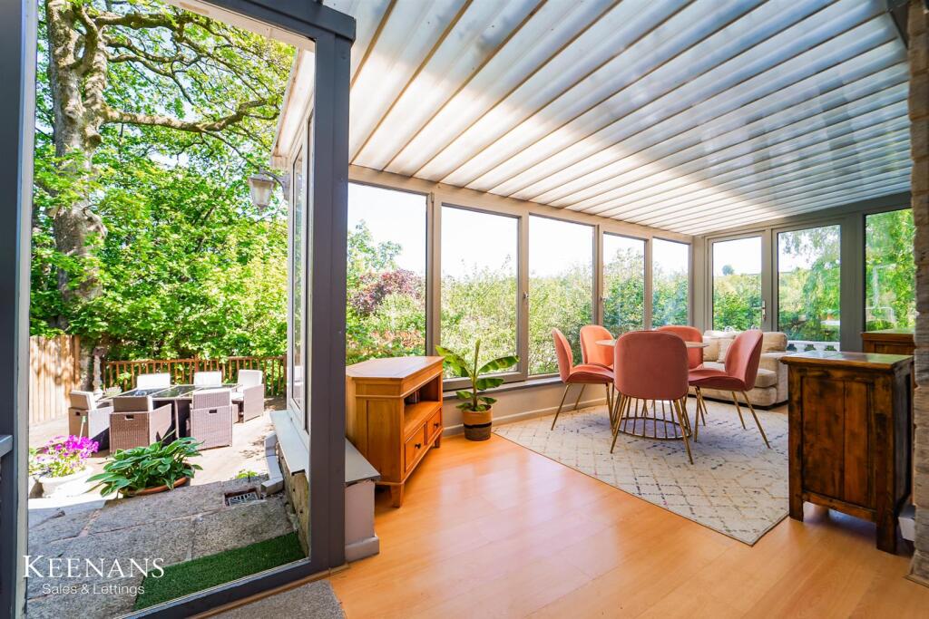 Additional image 29 of Barn Field Close, Colne