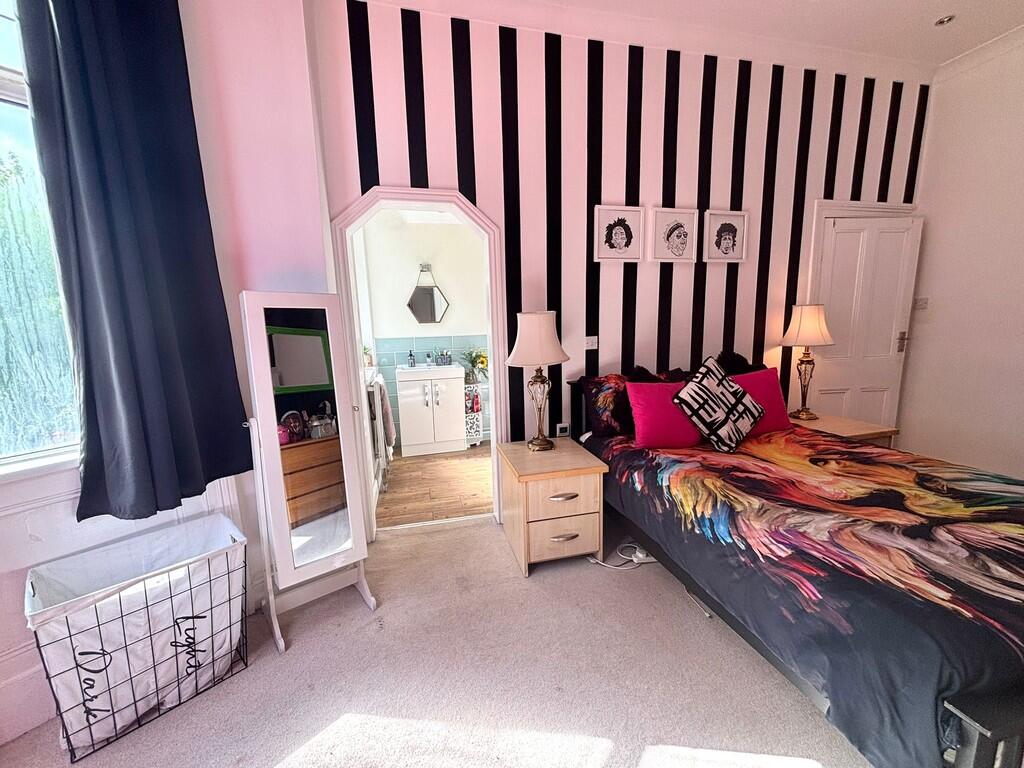 Additional image 31 of Northfield Terrace, Queensbury, Bradford