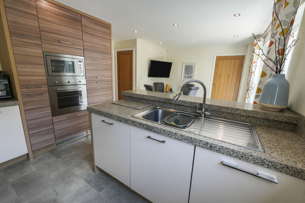 Additional image 10 of Jenner Drive, Rubery Great Park, B45