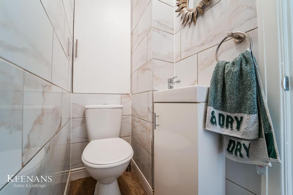 Additional image 21 of Barn Field Close, Colne