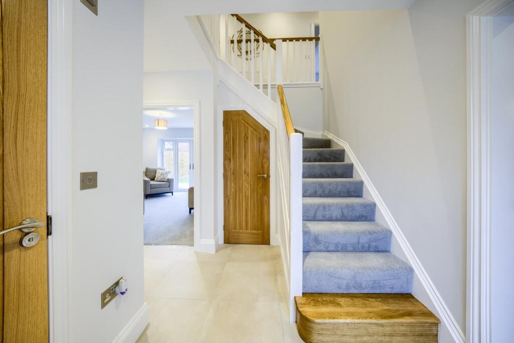 Additional image 12 of Lyttleton Gate, Studley, Warwickshire, B80