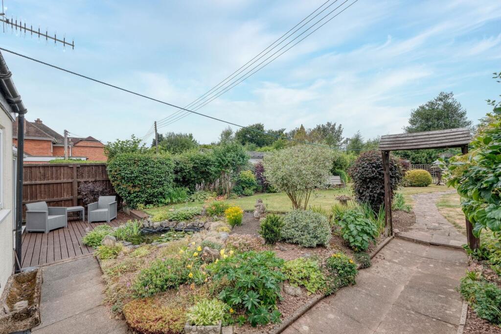 Additional image 14 of Finstall Road, Finstall, B60