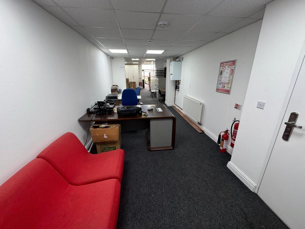 Additional image 9 of Rolfe St - 4,600 SqFt Commercial Property, Smethwick, B66