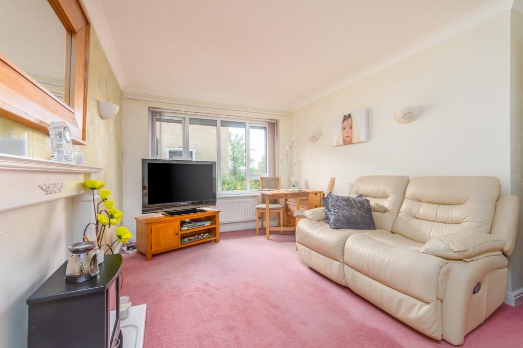 Additional image 3 of Chestnut Walk, Henley-in-Arden, Warwickshire, B95