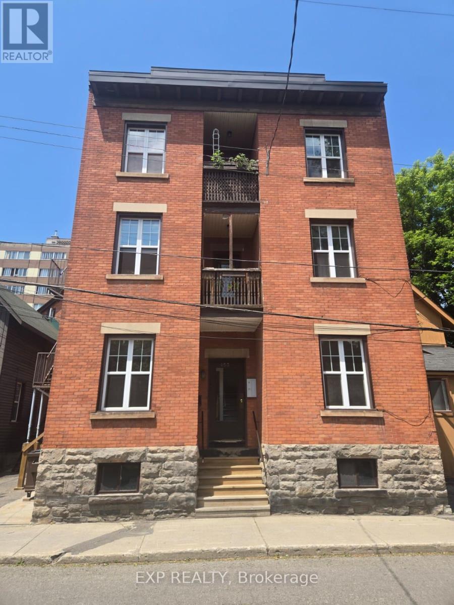 1 - 453 LEWIS STREET|Ottawa, Ontario K2P0T1