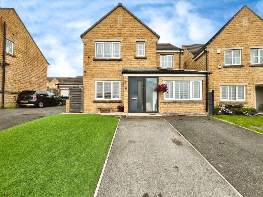 Additional image 33 of Agincourt Drive, Gilstead, Bingley, BD16 3JY