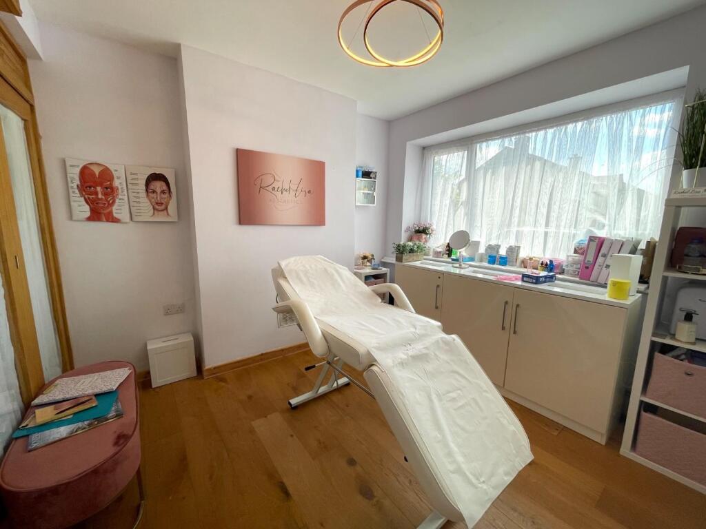 Additional image 2 of Brooks Road