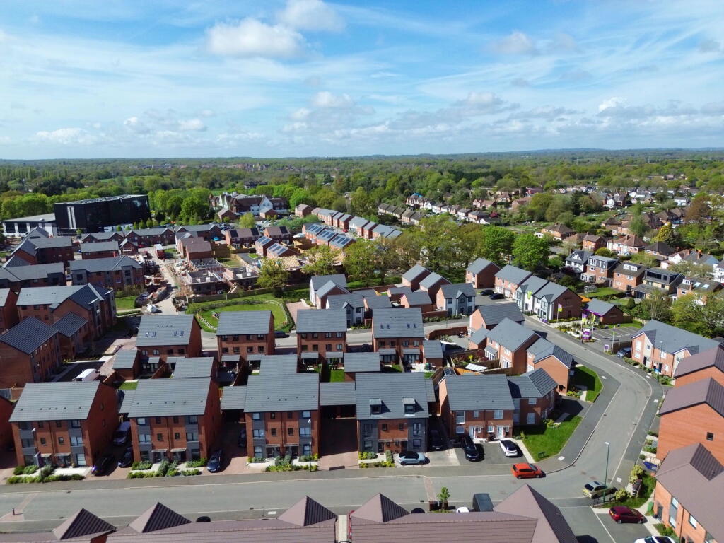 Additional image 19 of Light Hall Lane, Shirley