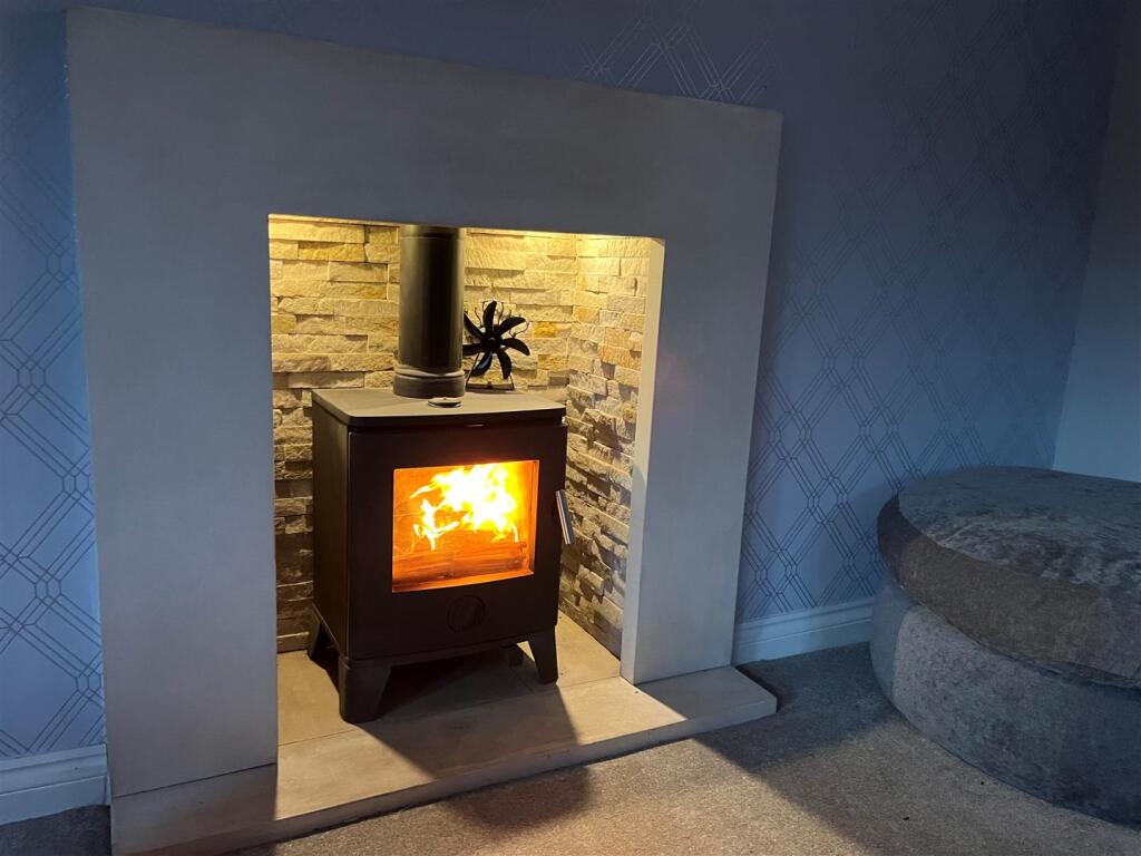 Additional image 10 of Back Lane, Thornton, Bradford