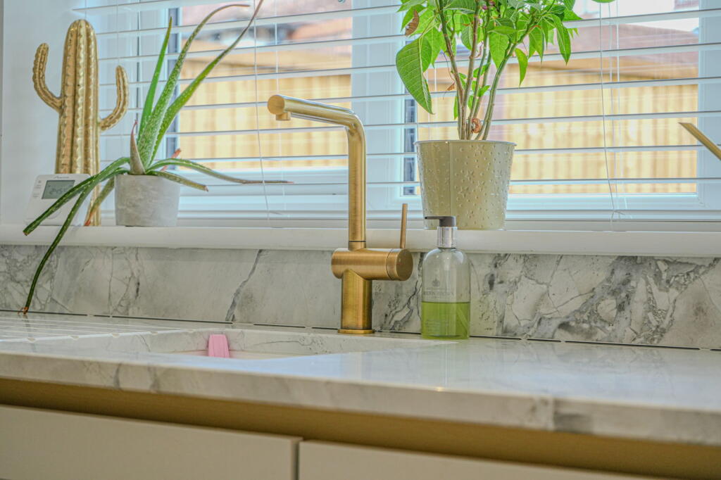 Additional image 6 of Peterbrook Road, Shirley