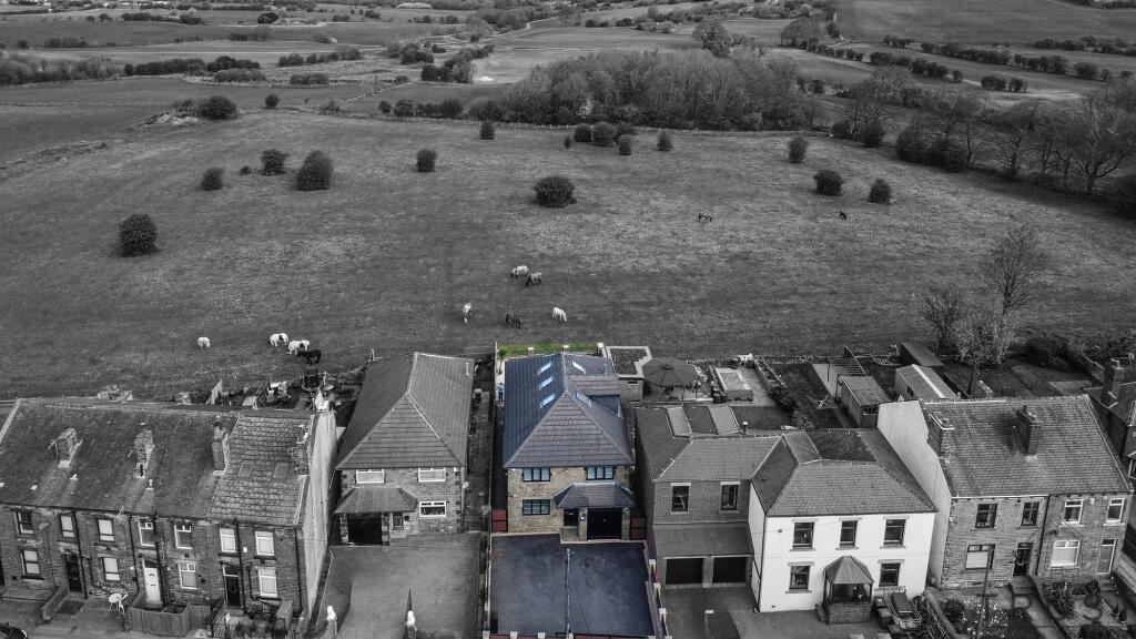 Additional image 75 of Wakefield Road, Drighlington, BD11