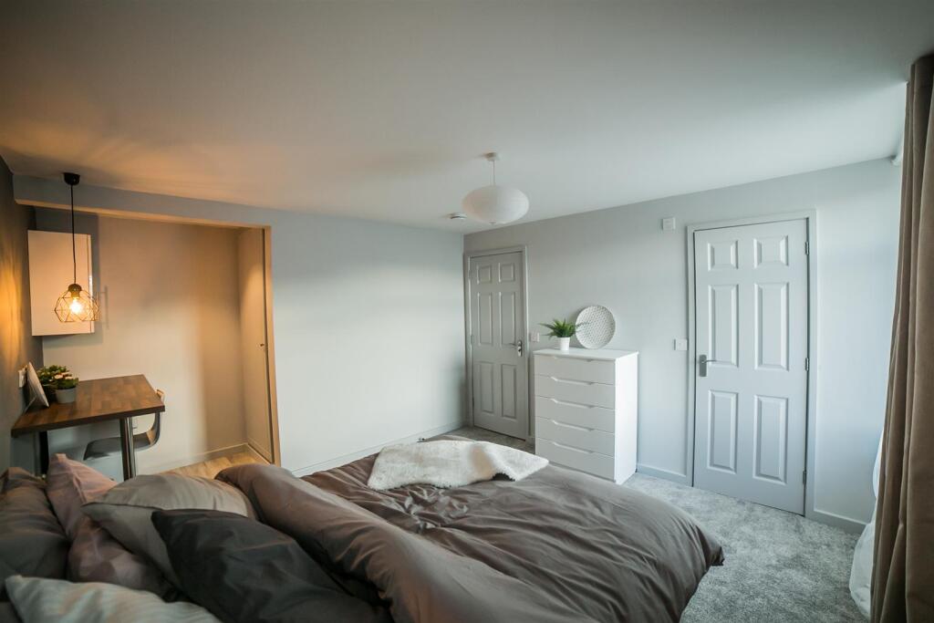 Additional image 3 of Windmill Lane, Smethwick