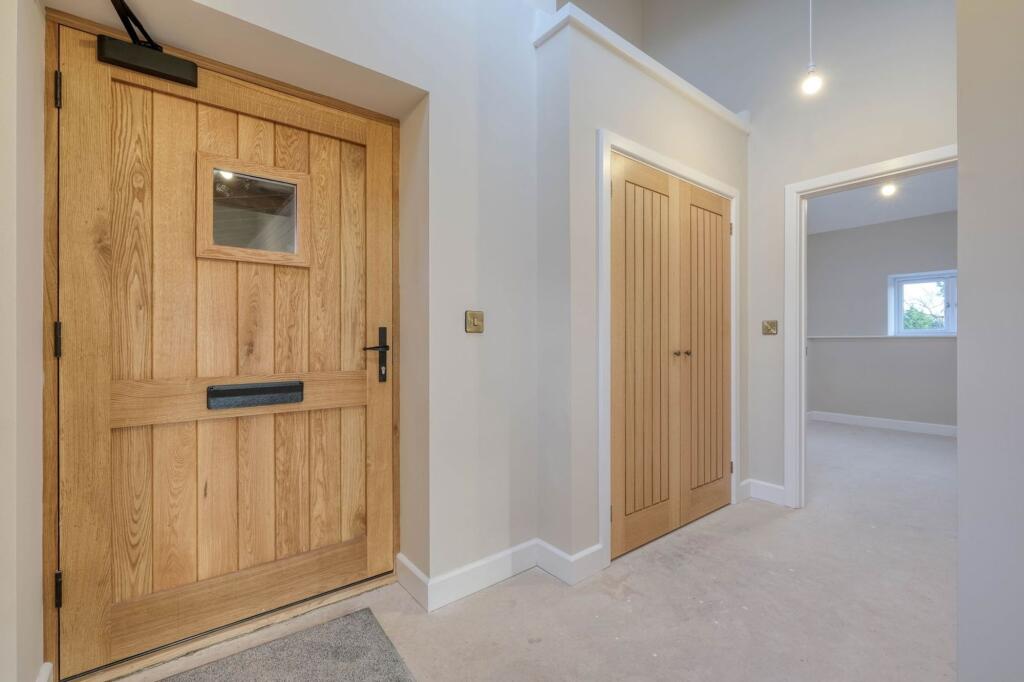 Additional image 24 of Droitwich Road, Bradley Green, B96