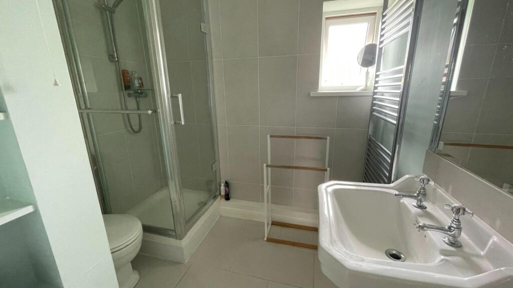 Additional image 10 of High Street, Broom