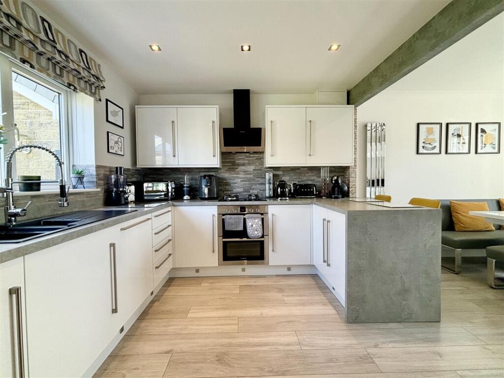 Additional image 38 of Cliveden Avenue, Thornton, Bradford