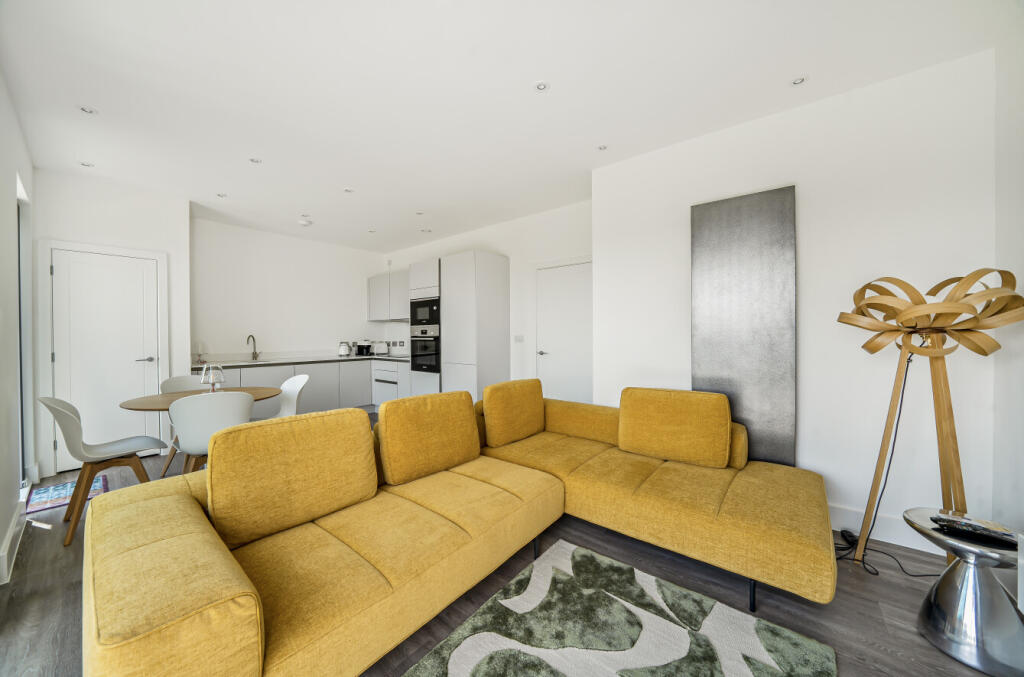 Additional image 7 of 2 Writers Close , Frome, Frome, BA11