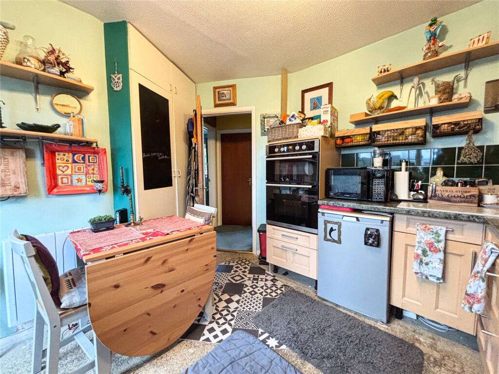 Additional image 7 of High Street, Sutton Veny