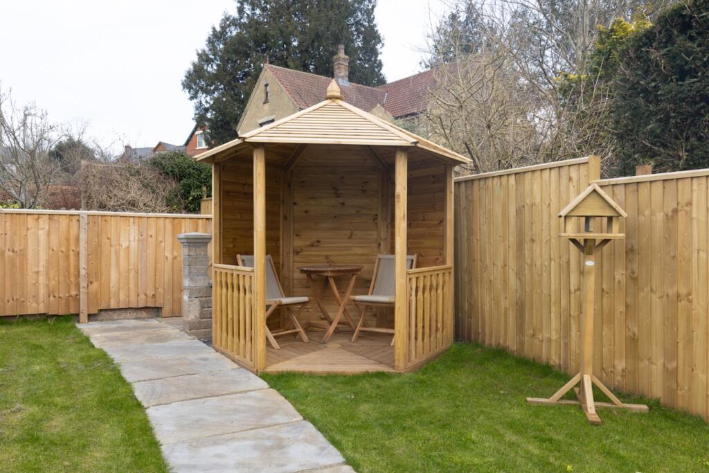 Additional image 15 of Bath Road